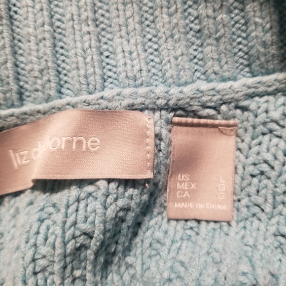 Liz Claiborne women's sweater - Picture 3 of 4